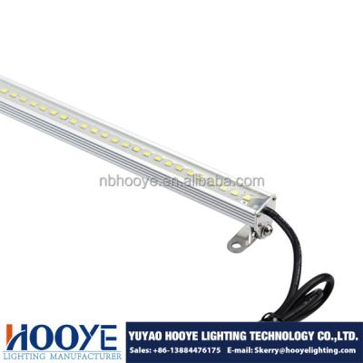 China Aluminum Extra Slim 24V DC With In- Plug Wire LED Architectural Flood Light for sale