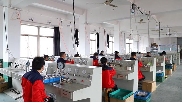 Verified China supplier - Ningbo Huben Instrument Co., Ltd.