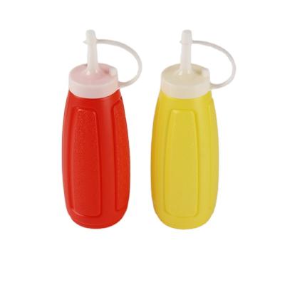 China Simple Shape Pumpkin Sauce Bottle Food Grade Squeeze Sauce Bottle Plastic Jam Squeeze Bottle Kitchen Accessories for sale