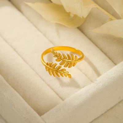 China Fashion Punk Gold Plated Steel Finger Ring Set For Women Flower Shape Ring Jewelry Oil Dripping Stainless for sale