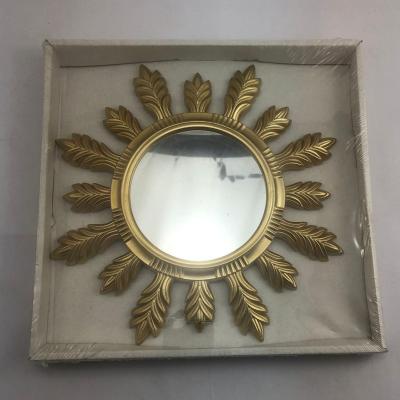 China Home Decor Wall Hanging Gold Framed Home Decorative Mirror Sun Shaped Metal Antique Brass Wholesale Design Color Luxury Popular Customized for sale