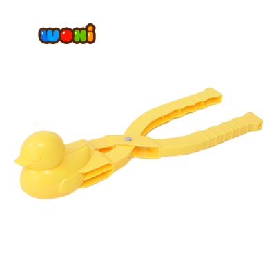 China Children Play Toy Hotselling Winter Snowball Maker Sand Snowball Maker for sale