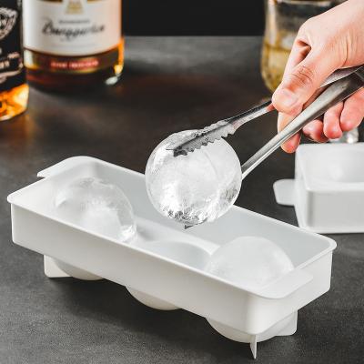 China Viable Novelty Resin Silicone BPA Free Food Grade PP Ice Ball Maker Mold For Whiskey Cocktails for sale