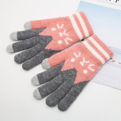 China Keep Warm Wholesale Cartoon Cat Gloves Women&'s S Knitted Cute Touch Screen Acrylic Gloves Outdoor Winter Adult Outdoor Gloves for sale