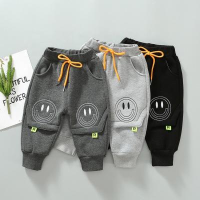 China Keep Warm 2021 Wholesale Kids Fall Winter Clothes Kids Thick Bottom Clothes Boys Shearing Striped Baby Sweatpants Sports Sweatpants Pants for sale