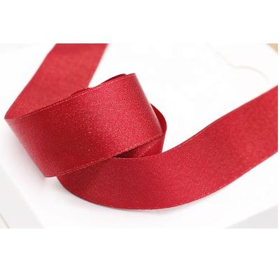 China Viable ready to ship red color satin ribbon with shimmy gold christmas gift ribbon for sale