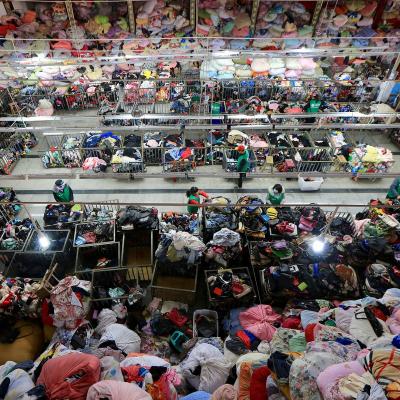 China Polyester/cotton 2020 hot sale second hand apparel mixed bales, bales of mixed used apparel bales mixed used apparel for sale