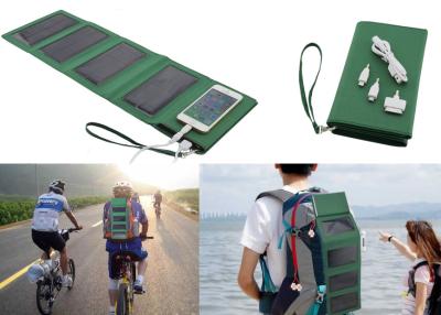 China cargador solar plegable 5W con la antorcha incorporada del banco 1.5W del poder del Li-polímero 7000mAh en venta