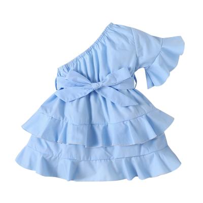 China 2022 Summer Solid Color Breathable One-shoulder Dress Infant Girls Lace Up Rope Belt Short Sleeve Cake Dress for sale