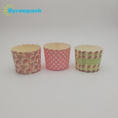 China Custom Eco-Friendly / Non-stick / Printing /Greaseproof Temperature Resistance PE Coated Kraft Paper Wedding Cake Baking Cups for sale