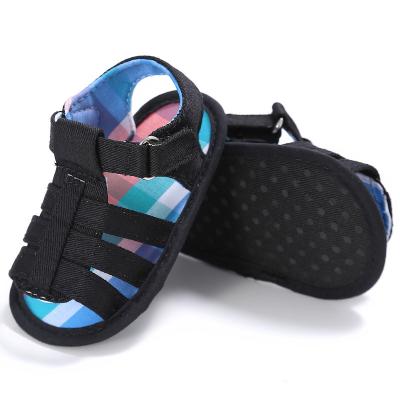 China Summer Breathable Cotton Cloth Flat Baby Shoes Unique Hot Selling Newborn Newborn Sandals for sale