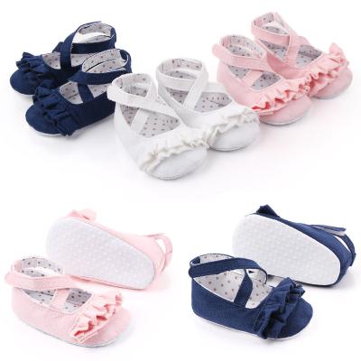 China Loose Light Color Lace Design Princess Thermal Cute Baby Shoes for sale