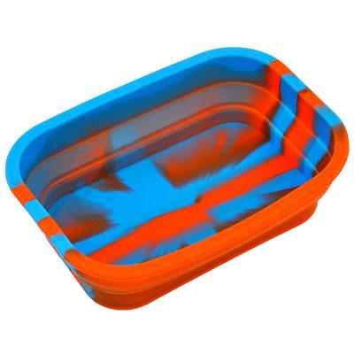 China 2021 New Durable Safety Square Fold Up Smoking Serving Tray For Tobacco Foldable Silicone Smoking Rolling Tray for sale