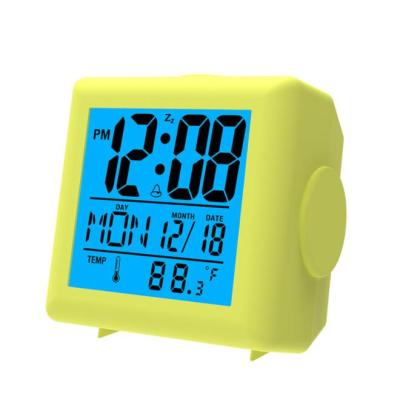 China Antique style good price and great gift for student kids electronic alarm clock for sale