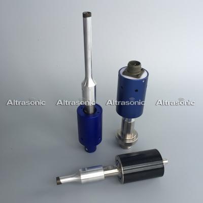 China 30Khz Ultrasonic Spot Welding Machine  For Front Bumper And Rear Bumper for sale