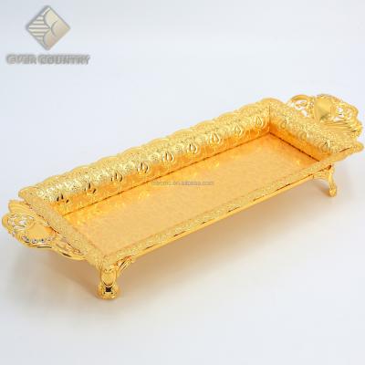 China Fashinable Tulip Design Gold Plated Elegant 17 Inch Rectangle Metal Serving Tray With Handle for sale