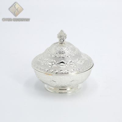 China Small Size Stocked Tulip Design Gold Plated Metal Round Shape Arabic Dates Bowl Snack Dish With Cover for sale