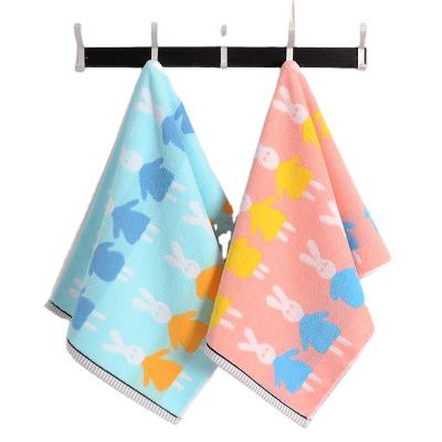 China 2022 Child Safe New Design Cartoon Printing Rabbit Pattern Soft 100% Cotton Bath Towel For Kids Wholesale Customized Towel for sale