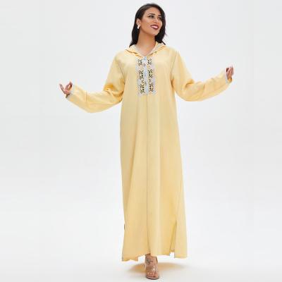 China Anti-wrinkle Robe Pajamas Muslim Dubai Women Fashion Casual Dress Embroidered Swing Long Robe Middle East Plus Size Maxi Dress for sale