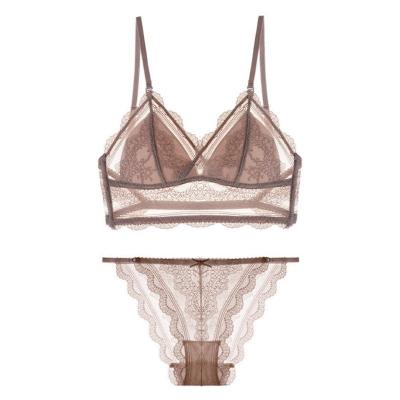 China Summer sexy lace beautiful style breathable hot U back underwear no ring steel thin triangle cup french bra and brief sets for sale