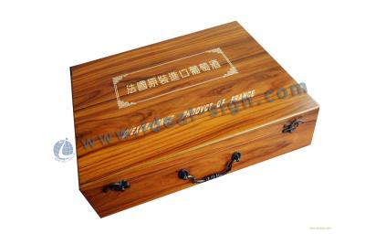 China Pine / Paulownia Wooden Wine Gift Boxes For Bar With Hot Stamping Technics for sale