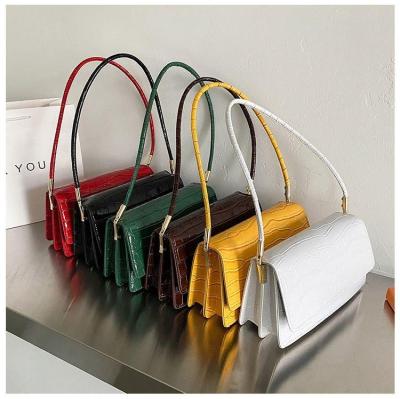 China 2022 High Quality Hot Selling PU Handbags On Design Ladies Fashion Handbags Summer All Season for sale