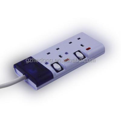 China Multifunctional Desktop Individual Switch 13A Switched Electrical Power Extension Socket With Extension Outlet for sale