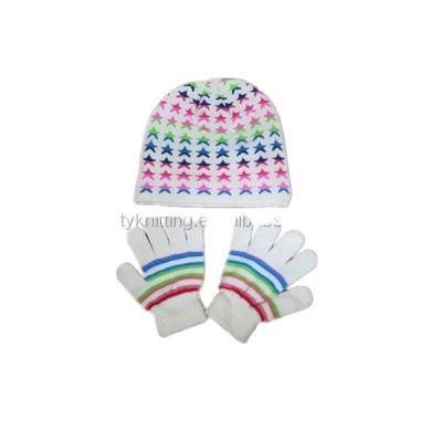 China Medium Warm Color Knitted Warm Scarf Hat Set Mittens In Winter for sale