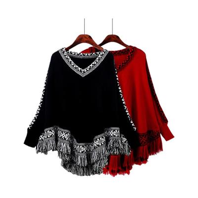 China Vintage Poncho Triangle Knitted Shawl Good Quality Daily Life for sale