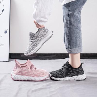 China 2020 Light Weight Spring New Fashion Mesh Platform Sneakers Breathable Mesh Sports Shoes Women Sports Shoes for sale