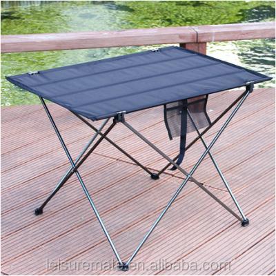 China Outdoor Hot Selling 600D Fabric Aluminum Face Plate Hot Selling Airplanes Portable Table Folding Desk For Beech Camping Garden Park BBQ Picnic for sale