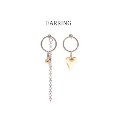 China Woman Manufacturers Direct Selling Europe Fringed Heart Shaped Crystal Asymmetrical Diamond Chain Earrings for sale