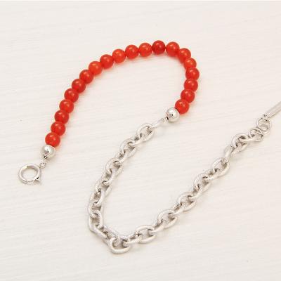 China Fashion Fashion Jewelry Red Agate Beads Chain Silver Copper Personality Quilting Women's Short Necklace Clavicle Chain for sale