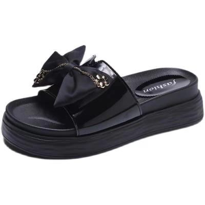 China 2022 Light Weight Black Women's Casual Sandals Ladies Slippers Or White And Non-slip Sandals for sale