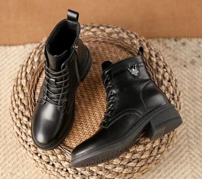 China Women Winter Martin Boots Breathable Leather Boots Customized Soft Sole Shoes for sale