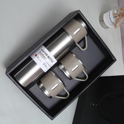 China Viable Wholesale Customization Portable Travel Thermos Bottle 500ML Mug Gift Set With High Quality for sale