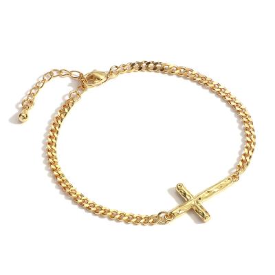 China Environmental Friendly New Arrival Religious Jewelry Bracelet 14K Gold Plated Christian Cross Chain Bracelet for sale