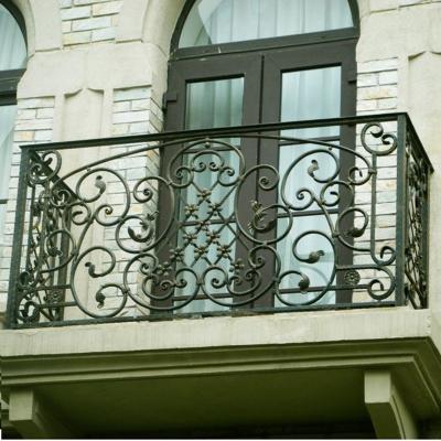 China Traditional Classic Wrought Iron Balcony Fence Designs for sale