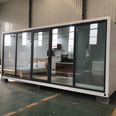 China Modern Easy Installation Wood High Quality Prefab Cabin House Tiny House for sale