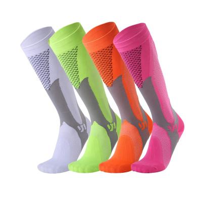 China Breathable Outdoor Sports Performance Socks High Compression Knee Tube Socks for sale