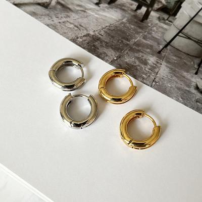 China Amazon CLASSIC Hot Sale 18K Gold Plated Luxury Stainless Steel Jewelry Circle Round Circle Earring Sample Design Earrings For Women for sale