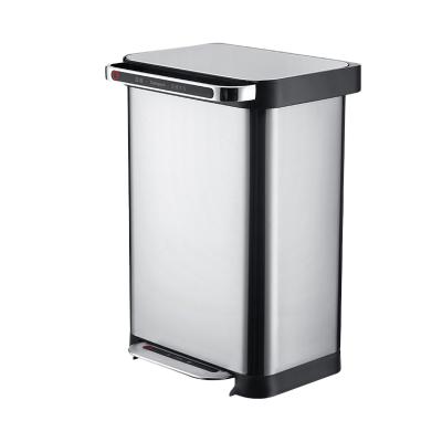 中国 Hot Sale 13 Gallon Sustainable Kitchen Trash Compactor Trash Stainless Steel Squeeze Trash Can 50L With Pedal 販売のため