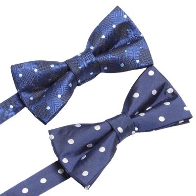 China Jacquard no MOQ in navy blue design microfiber silk bow ties stock classic dot bow ties for party for sale