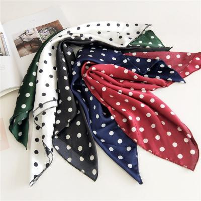 China Custom Fashion Soft Feeling Elegant Printed Square Hair Tie 100% Silk Handkerchief Square Scarf For Women for sale