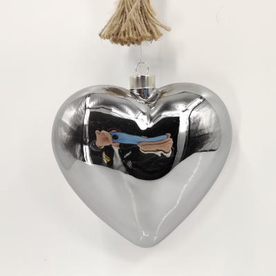 China Wholesale Custom Christamas Decoration Smoky Gray Hand Blown Lead Glass Christmas Decoration Hanging Heart Shaped Ornaments for sale