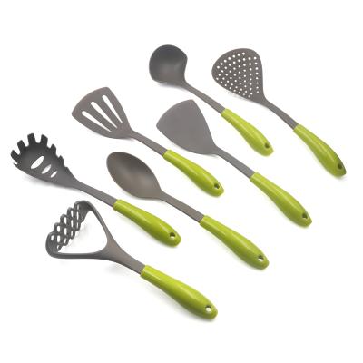 China Sustainable New Design 7 Pcs PP Handle Nylon Kitchen Utensils Cooking Tool Kit Kitchen Rack for sale