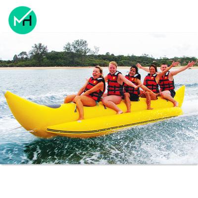 China Water play popular 5 person seats single row inflatable banana boat for sale water play equipment for sale