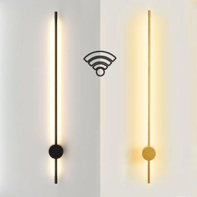 China Cheap Modern Black Aluminum Indoor Bedside Bedroom Bedside Wall Lamp Stick Shape Gold Gold Led Wall Lamp for sale