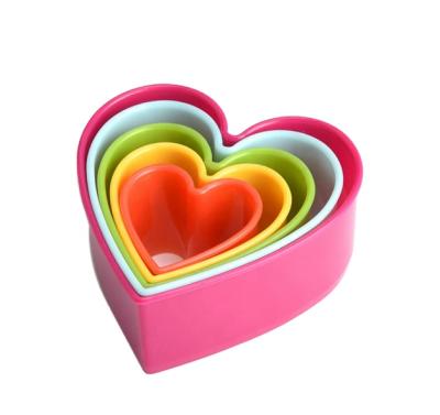 China Sustainable Baking Tool Valentine's Heart Shaped Cookie Cake Ring Cookie Cutter Set for sale