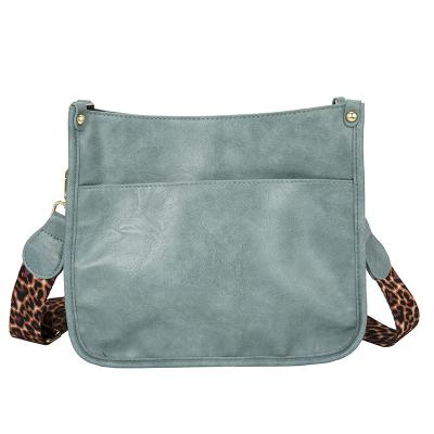 China Wholesale Leather Messenger Bag Large Capacity Leopard Print PU Women's Square Tote Cross Body Bag for sale